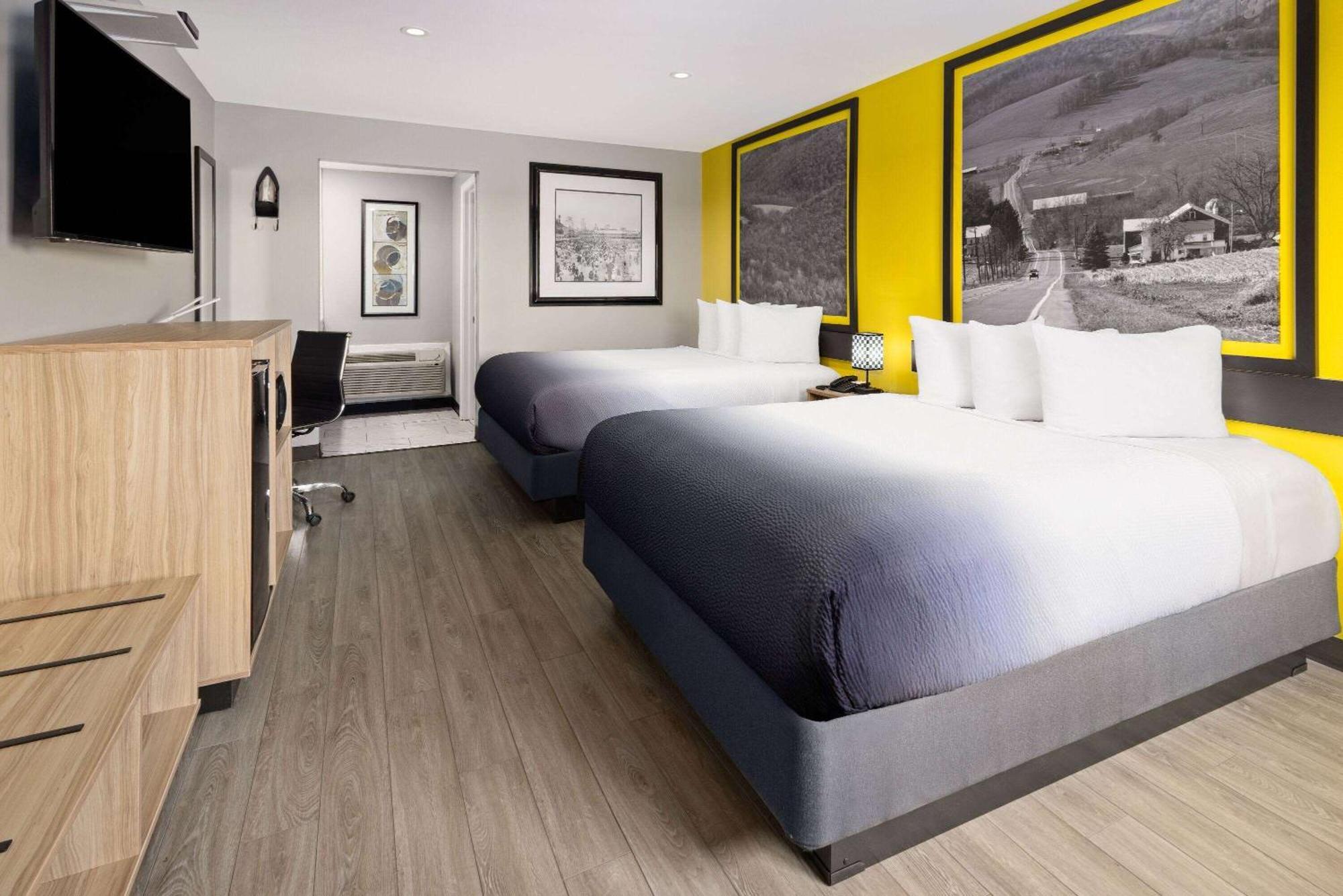 Motel Super 8 By Wyndham 3*