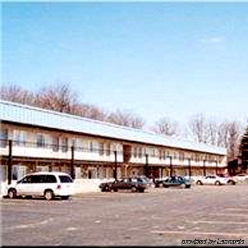 Motel Super 8 By Wyndham Hazleton